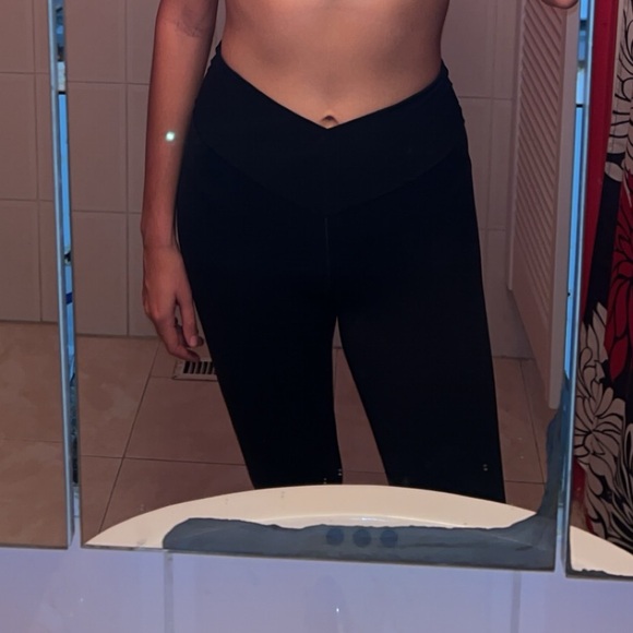 Aerie Offline Crossover High-Waisted Leggings - Picture 6 of 6